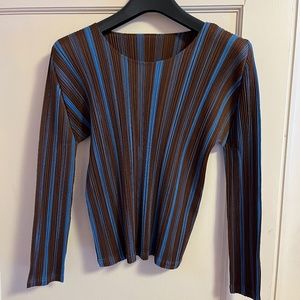 Issey Miyake pleats please top